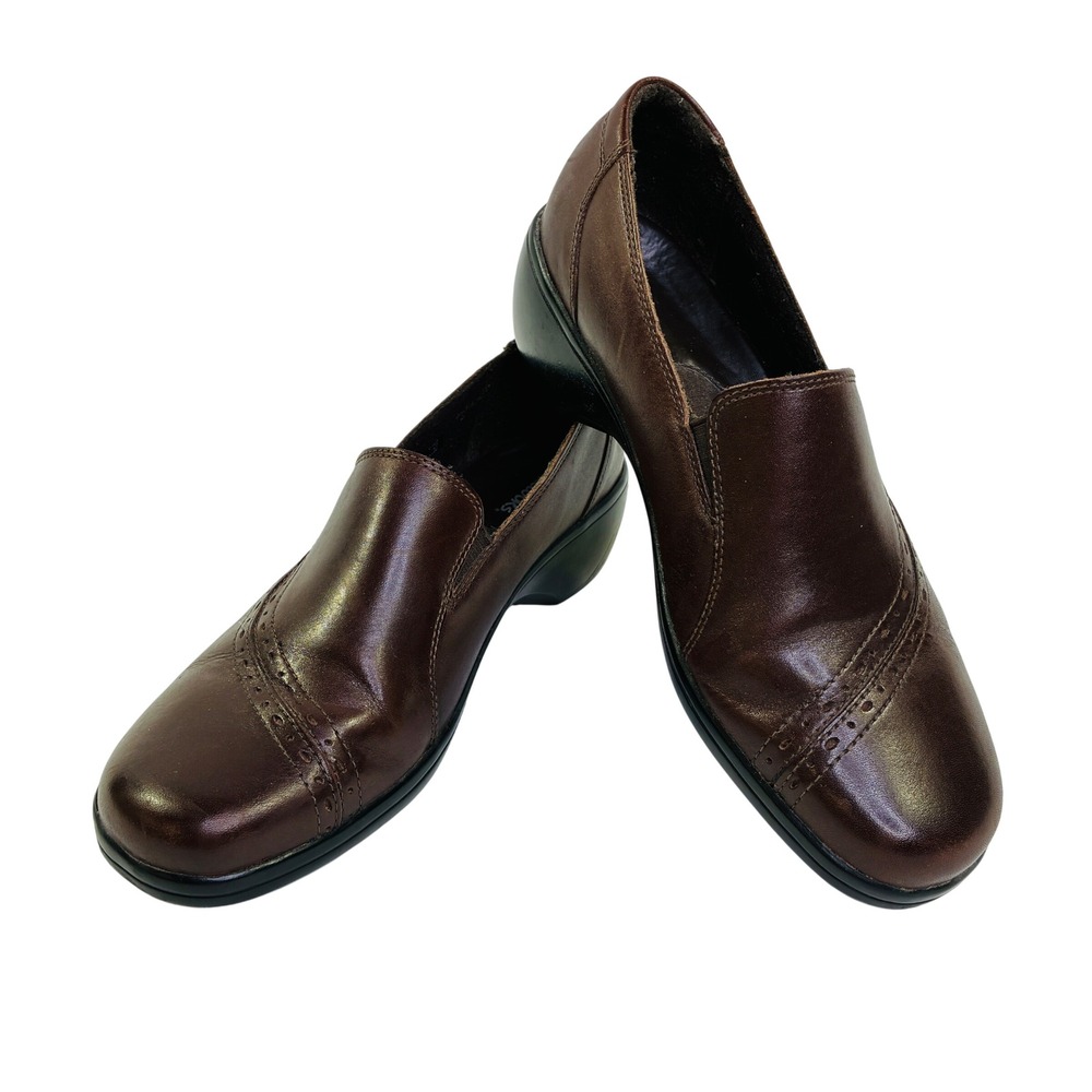 Clarks Brown Leather Brogue Slip On Loafers Low Wedge Heels Womens 8.5M